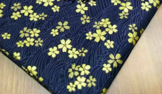 Exquisite Japanese Design Cotton Fabric (100cm x 150cm)