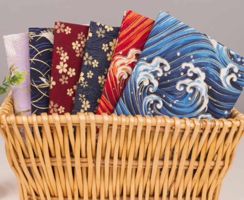 Exquisite Japanese Design Cotton Fabric (100cm x 150cm)